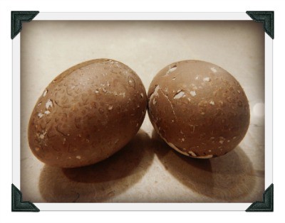 Easter eggs - natural dye vs. natural dye - the red didn't quite turn out with the store bought dye