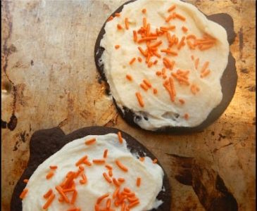 Molasses cookie on tray
