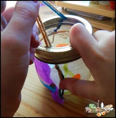 Mason Jar Lanterns l Easy to make and sturdy these handles require simple items l Homestead Lady (.com)